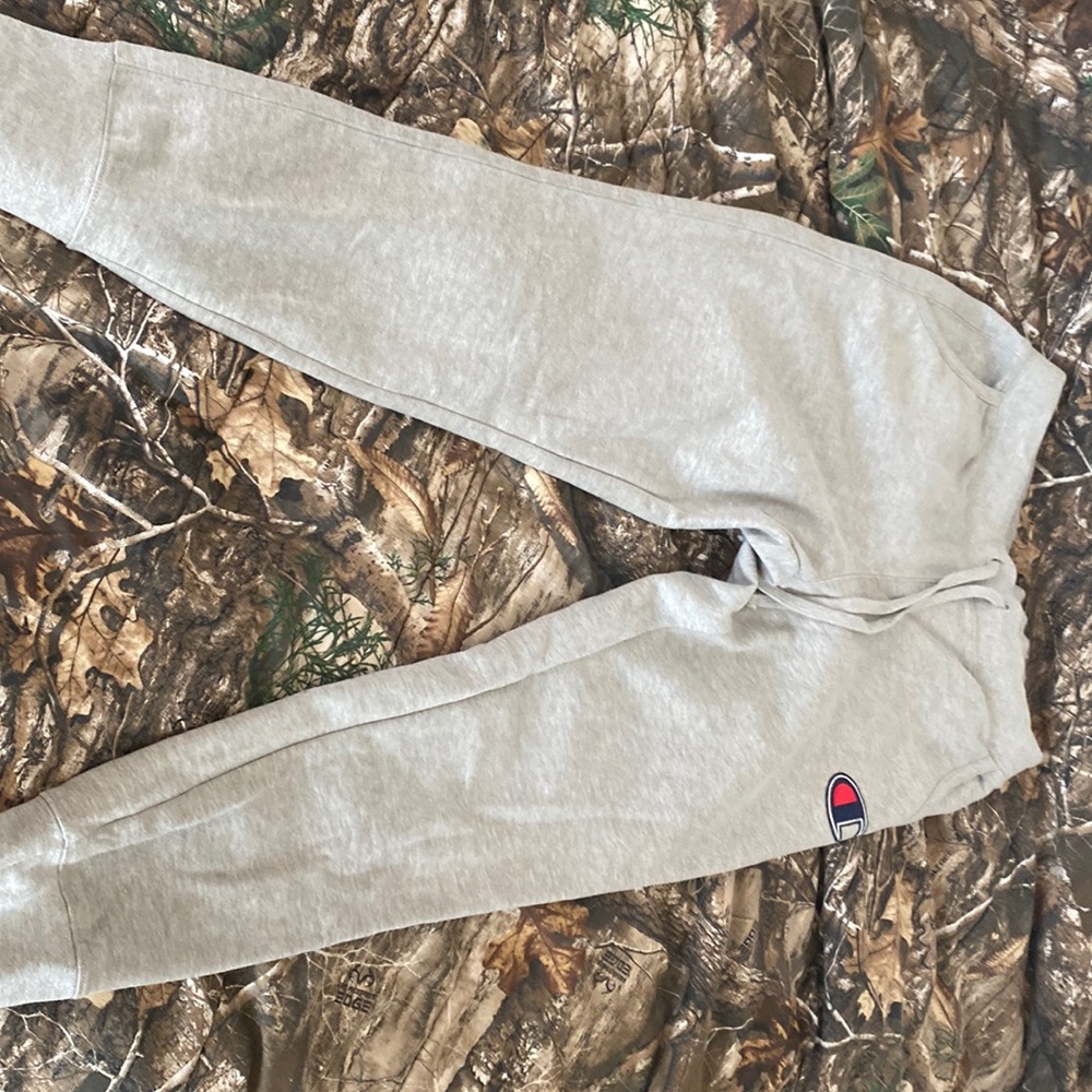 Champion, size large pants